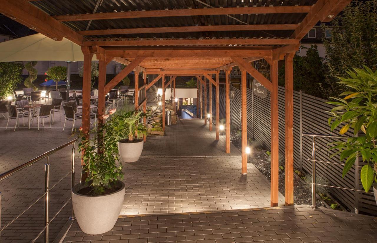 Moselromantik Hotel Am Panoramabogen โคเคห์ม ภายนอก รูปภาพ