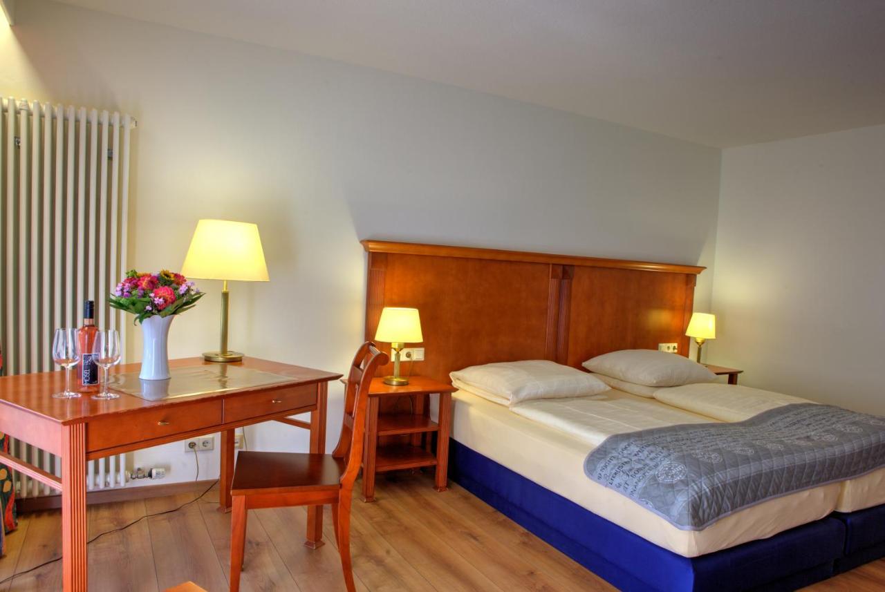 Moselromantik Hotel Am Panoramabogen โคเคห์ม ภายนอก รูปภาพ