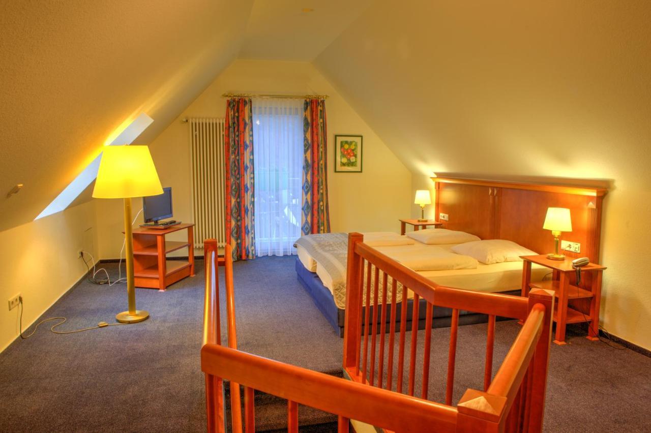 Moselromantik Hotel Am Panoramabogen โคเคห์ม ภายนอก รูปภาพ